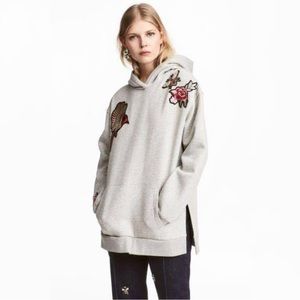H&M Gray Sweatshirt Hoodie with Hummingbird, Bee and Flower Embroidery
